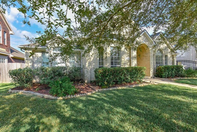 Building Photo - 6243 Surfside Ln