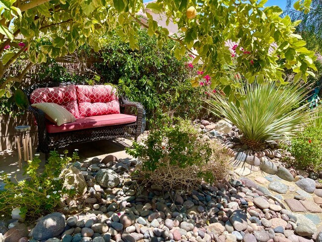 Building Photo - 78816 Tangerine Ct