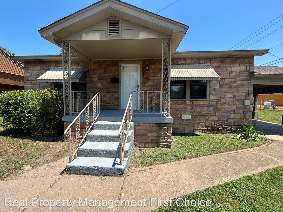 Primary Photo - 2 br, 1 bath House - 2705 Jenny Lind