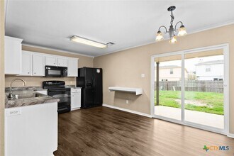 Building Photo - 5503 Schorn Dr