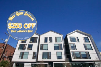 Building Photo - 1475 SE 15th Ave