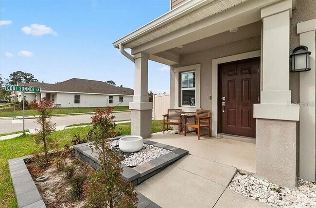 Building Photo - 570 Jett Ln