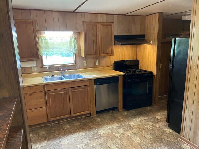 Foto del edificio - 117 Monday Dr