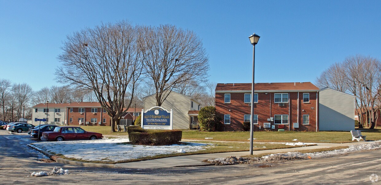 Primary Photo - Allyn P Robinson Village