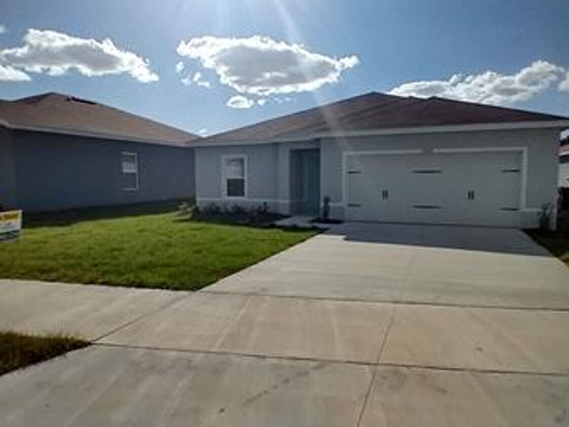 Foto principal - 4 Bedroom 2 Bathroom, Community pool
