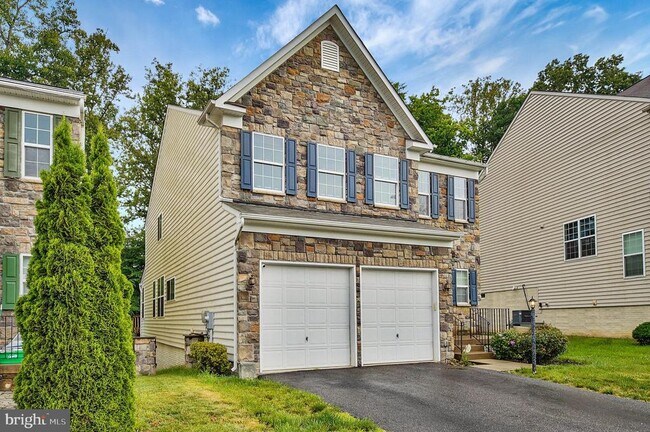 Foto del edificio - 3461 Eagle Ridge Dr