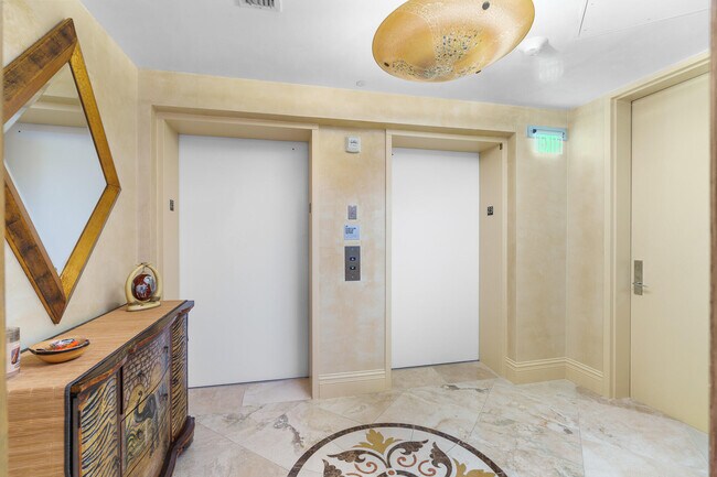 Foto del edificio - 1600 S Ocean Blvd