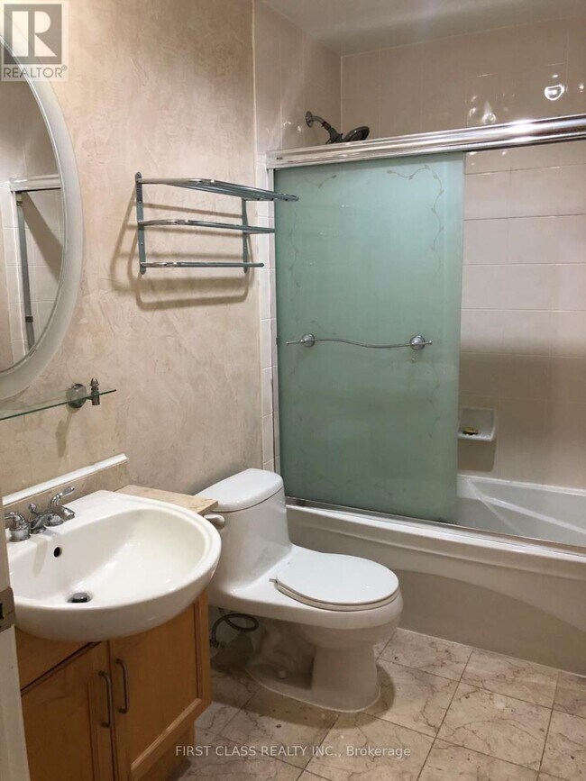 Photo du bâtiment - 60 Byng Ave