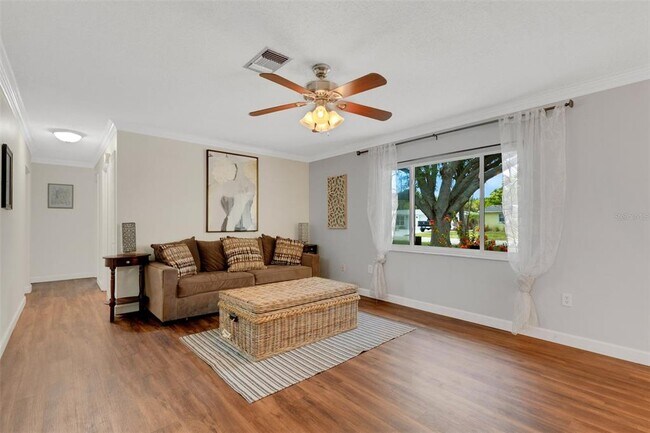 Building Photo - 4755 Lark Ridge Cir