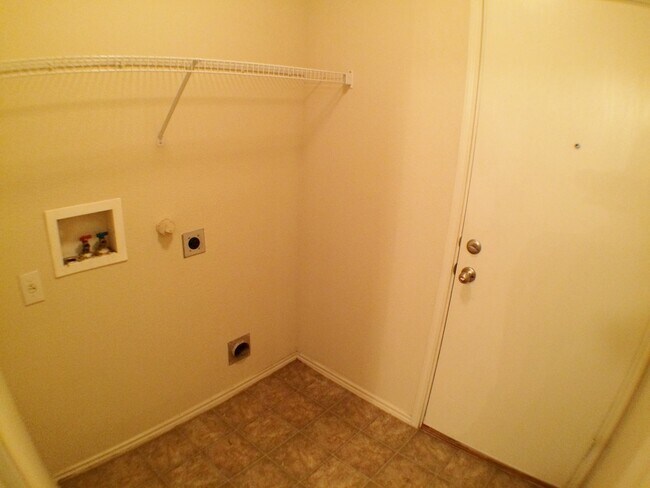 Foto del edificio - Fully Updated Mesquite Home with New HVAC, New Carpet & Nearby Park!