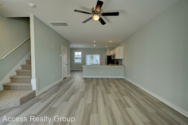 Building Photo - 3 br, 3.5 bath House - 609 Windsurfing Lane