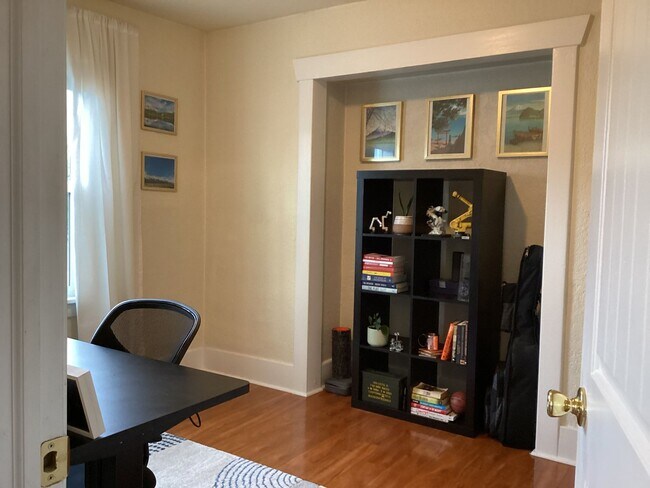 Foto del edificio - Cute 3 bedrooms, 2 baths walking distance to Greenlake