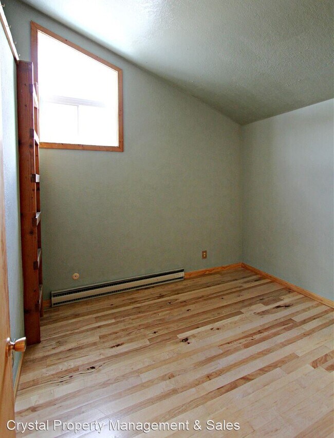 Building Photo - 2 br, 1 bath House - 1329 Pitkin #23