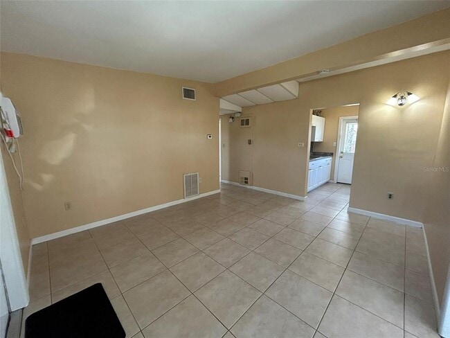 Foto del edificio - 3108 Crestwood Dr