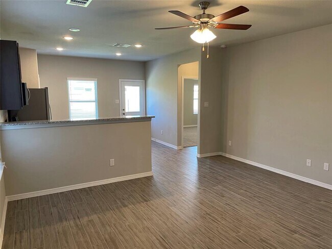 Foto del edificio - 903 Redinger Ridge Dr