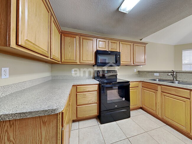 Building Photo - 12440 Silver Mist Trail