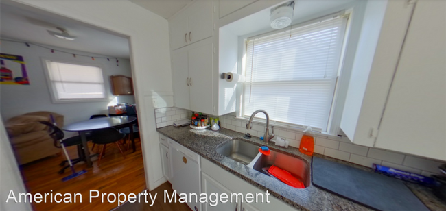 Building Photo - 4 br, 2 bath House - 1027 Ratone St