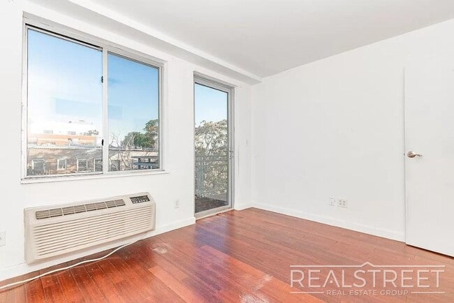 Building Photo - Stylish 2-Bedroom Bushwick Apartment with Huge Private Balcony & Prime Location