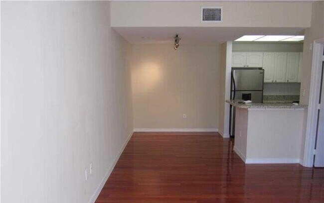 Foto del edificio - 2107 SE 10th Ave