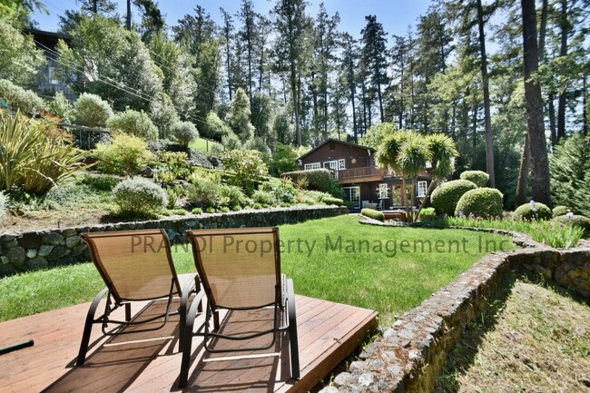 Building Photo - Private Home in Serene, Forest Knolls