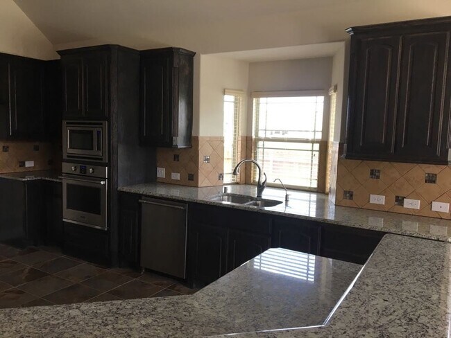 Foto del edificio - 13095 Platt Dr