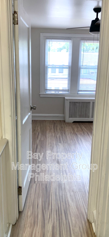 Foto del edificio - 252 Rosemar St