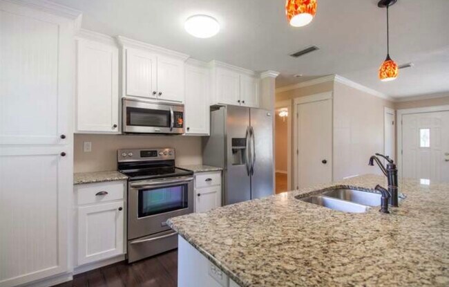 Foto del edificio - 1136 Carissa Dr