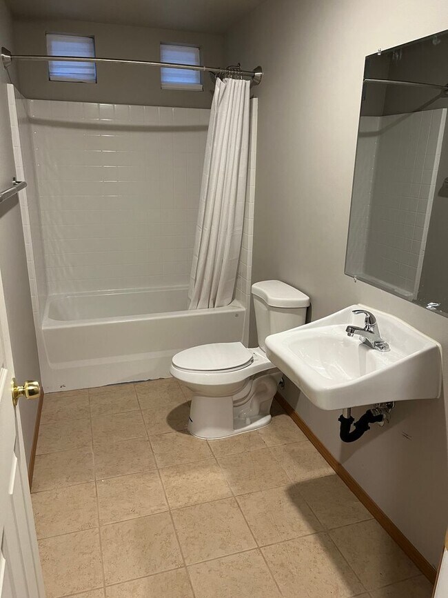 Foto del edificio - 304 E P St