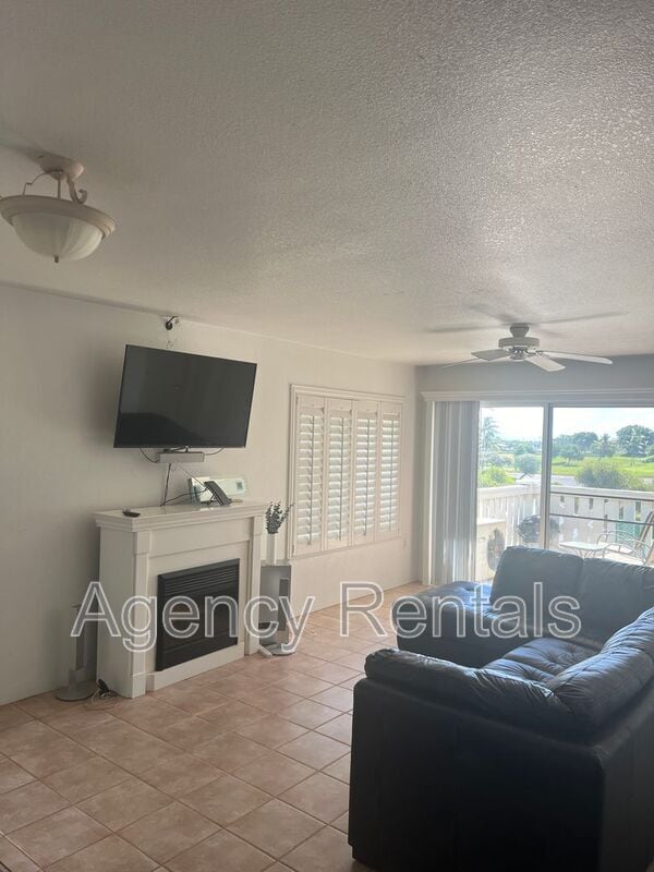 Photo - 91-1058 Kekuilani Loop N1305 Apartment