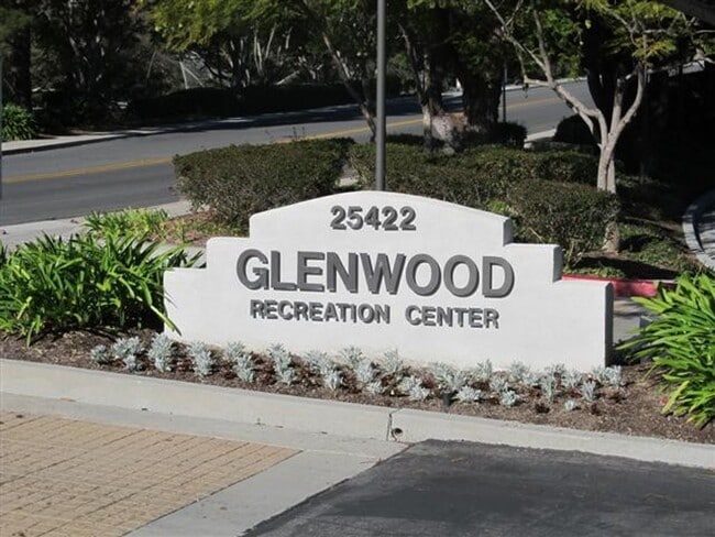 Building Photo - ALISO VIEJO- SPACIOUS 1 BEDROOM + DEN OR OFFICE CONDO WITH GARAGE