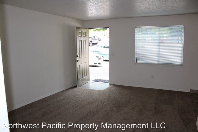 Foto del edificio - 196 Stoneway Dr NW