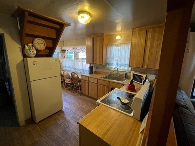 Foto del edificio - Sweet Tahoe Charm Cabin! Available Now!! f...