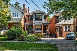 Building Photo - 39 Standish Ave