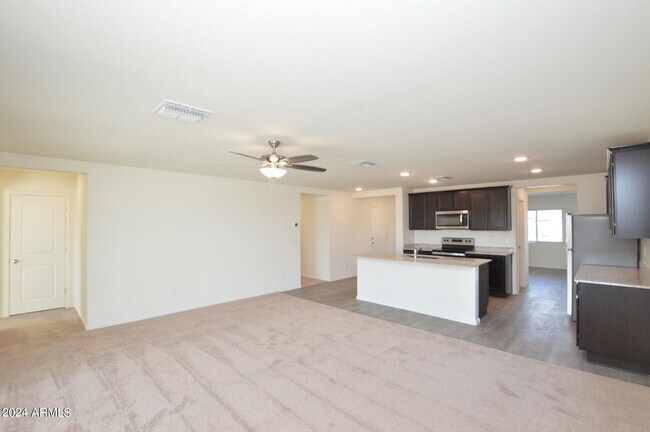 Building Photo - 1549 Demain Dr