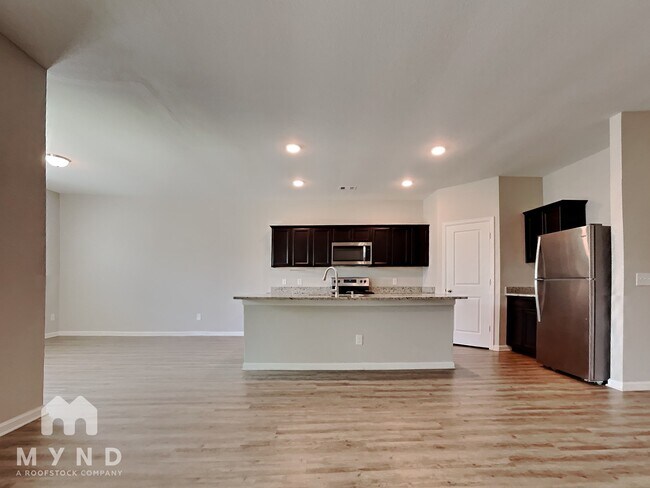 Foto del edificio - 1033 Water Oak Ln