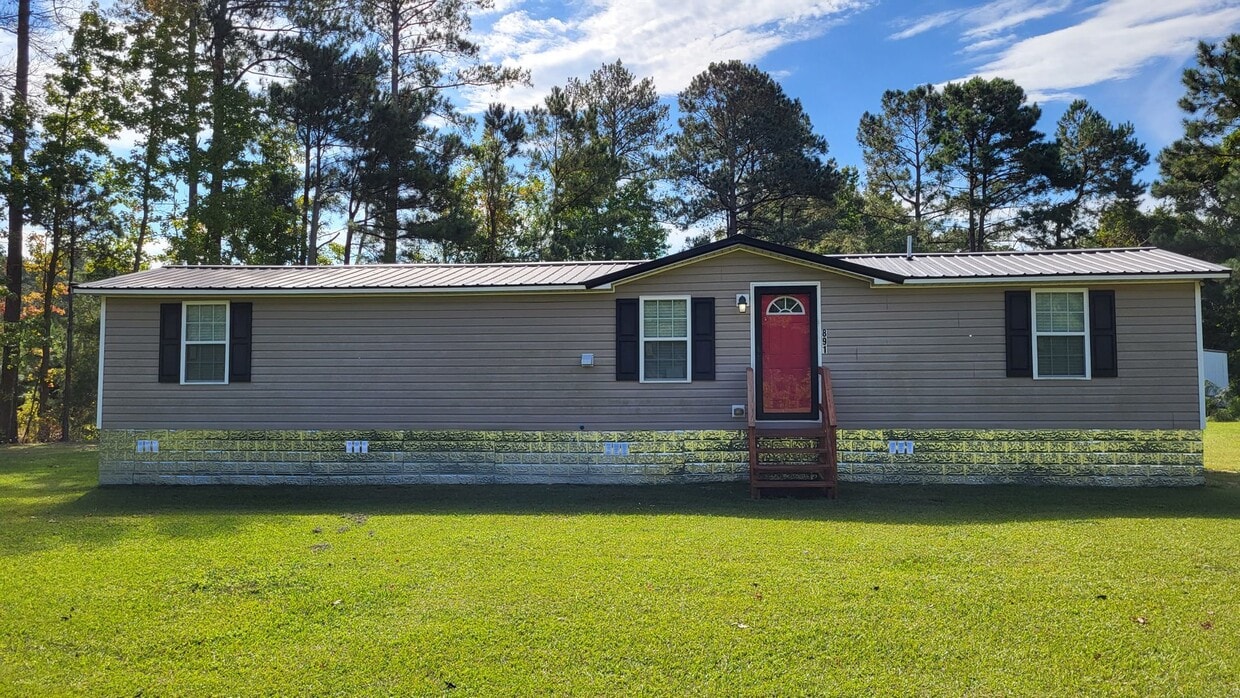 891 Smyrna Church Rd, Lumberton, NC 28358 House Rental in Lumberton