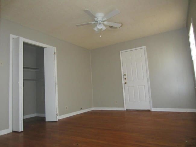 Foto del edificio - 906 S 39th St