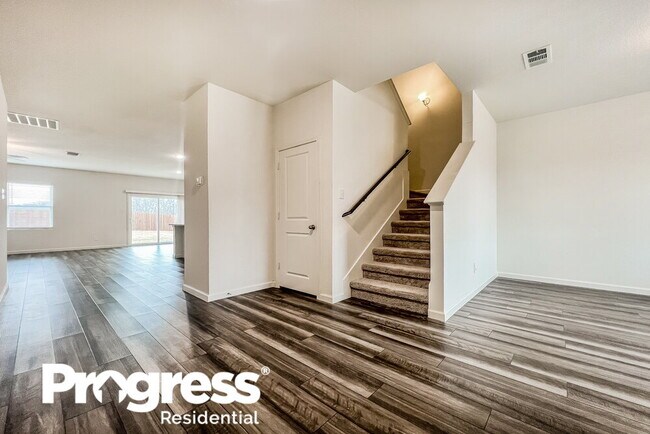 Foto del edificio - 830 Oakhurst Dr