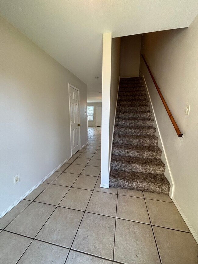 Foto del edificio - 4526-4528 Alamosa St