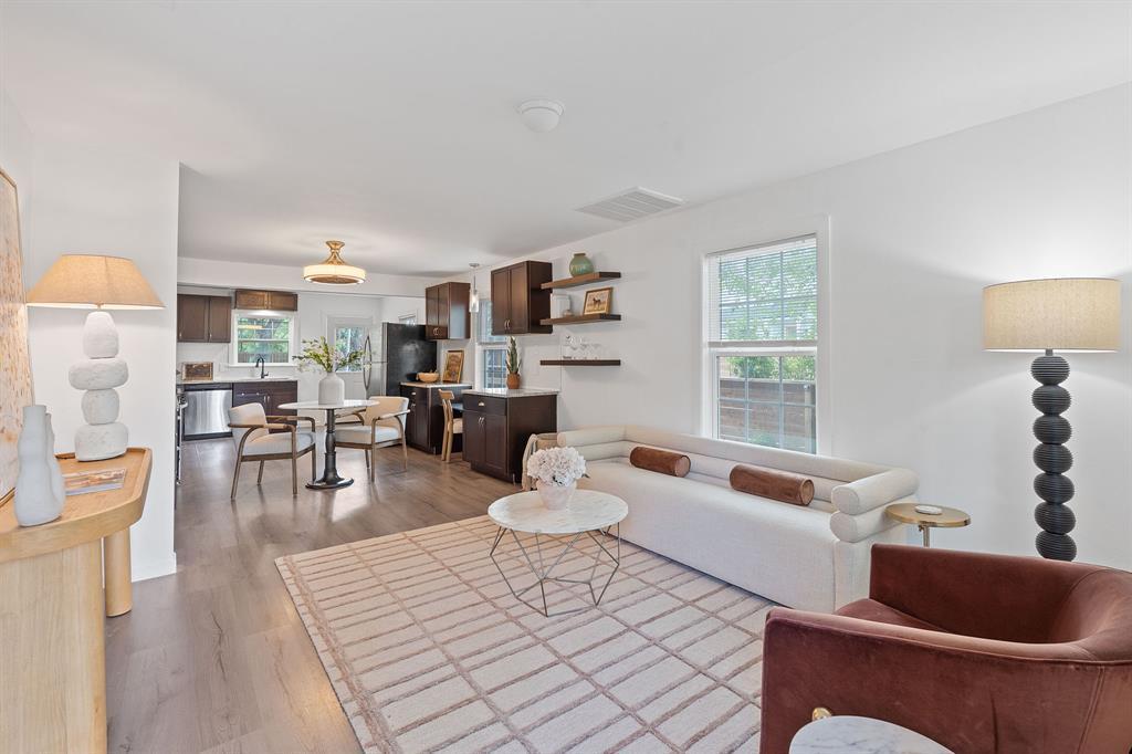 Foto principal - 1156 Nickols Ave