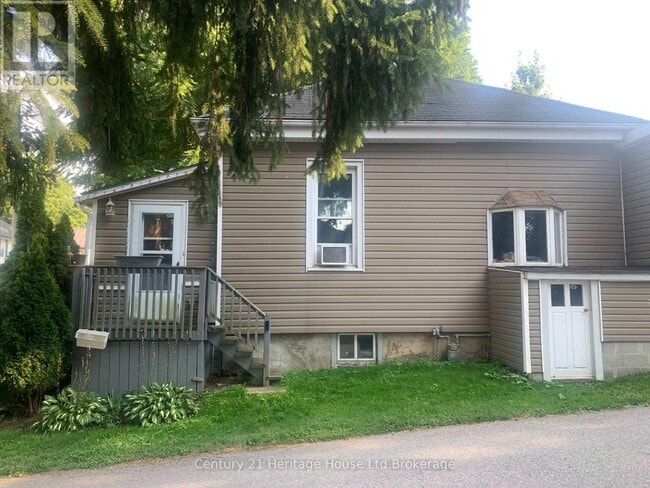 Building Photo - 22 Fyfe Ave