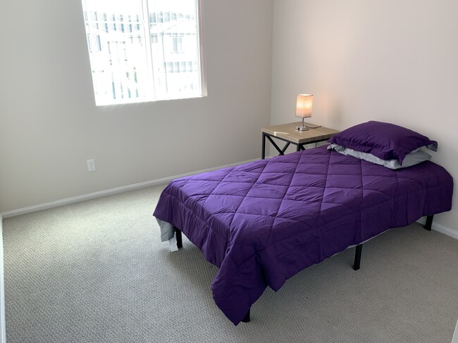 Building Photo - 28205 Oak Perch Ct