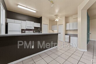 Building Photo - 5039 Sunridge Palms Dr