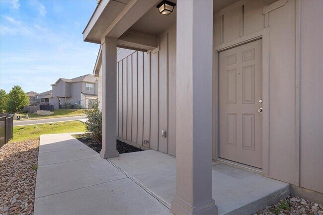 Foto del edificio - 126 Dodge Rd