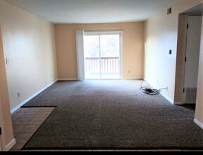 Building Photo - 1820 A Ave NE