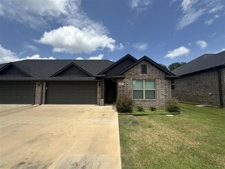 Building Photo - 15428 County Rd 192