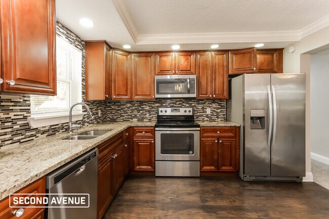 Building Photo - 2845 Holly Point Dr