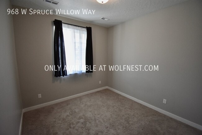 Building Photo - Stunning 4 Bed South Salt Lake Home! No De...