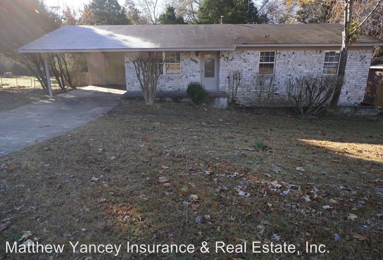 Primary Photo - 3 br, 1.5 bath House - 2408 Taft St