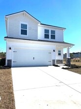 Building Photo - 4004 Bayhill St